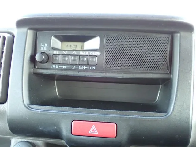 エブリイバン（スズキ）の車両写真