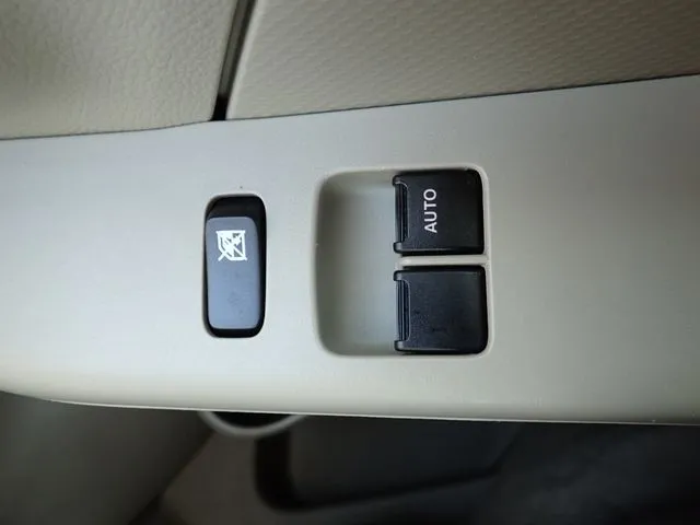 エブリイバン（スズキ）の車両写真