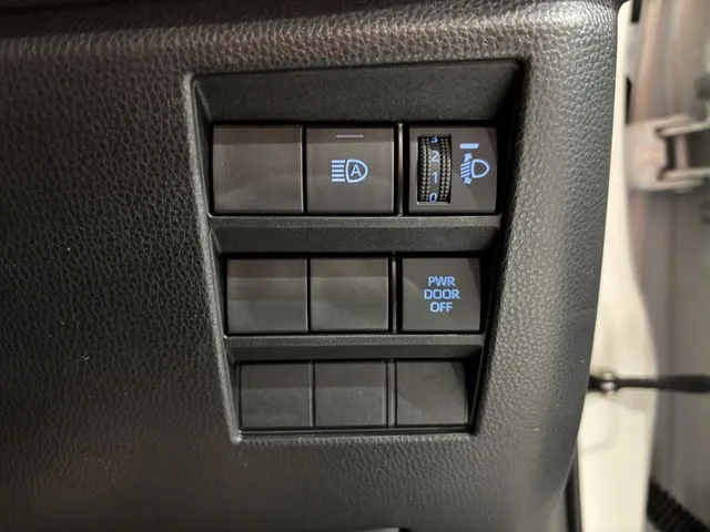 ノア（トヨタ）の車両写真