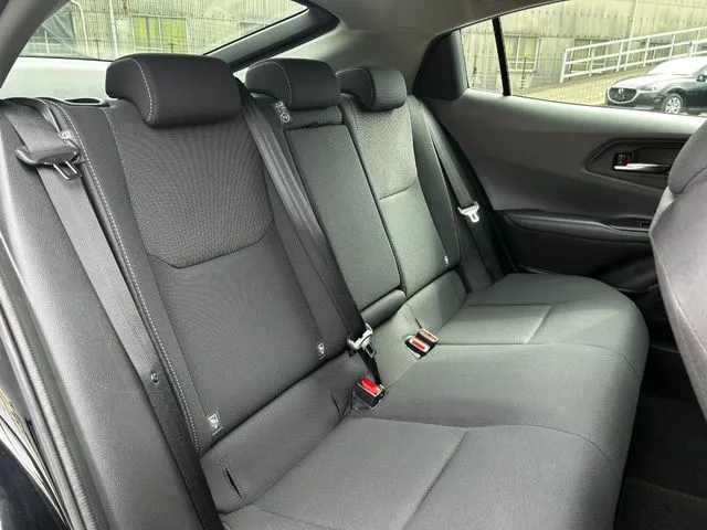 プリウス(トヨタ)の車両写真