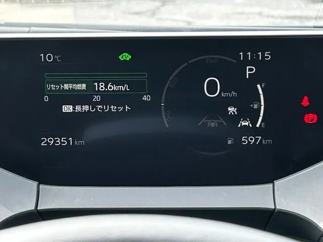 プリウス(トヨタ)の車両写真