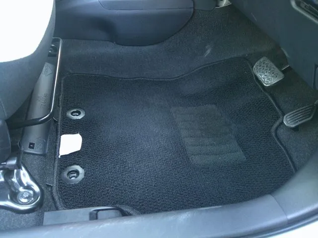 アクア(トヨタ)の車両写真