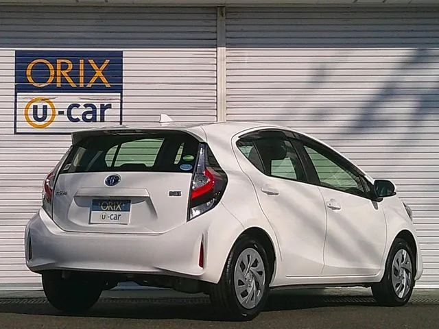 アクア(トヨタ)の車両写真