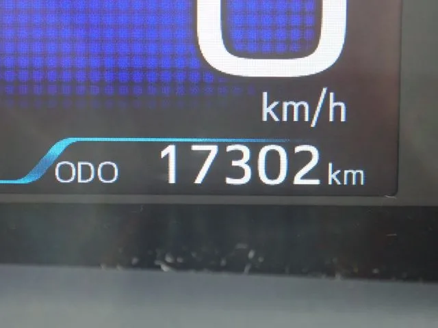 プリウス(トヨタ)の車両写真