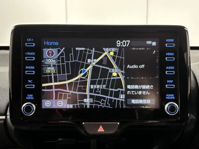 ヤリスクロス　ハイブリッド（トヨタ）の車両写真