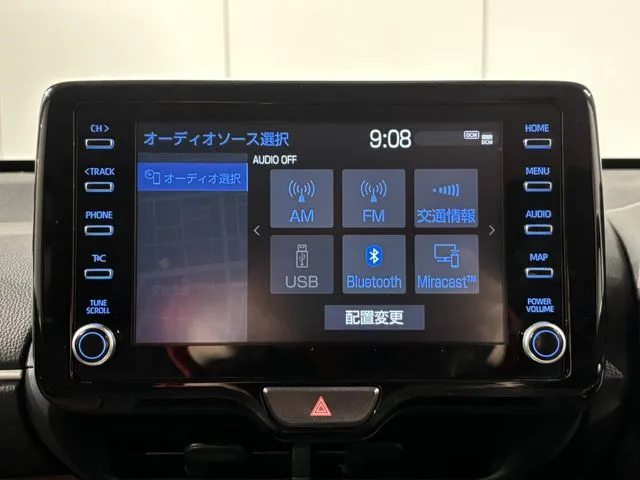 ヤリスクロス　ハイブリッド（トヨタ）の車両写真