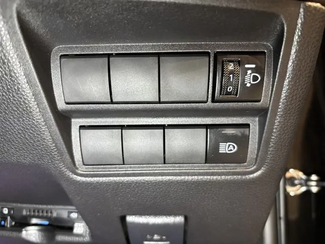 ヤリスクロス　ハイブリッド（トヨタ）の車両写真