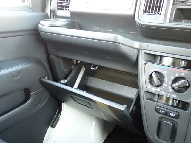 ハイゼットカーゴ(ダイハツ)の車両写真