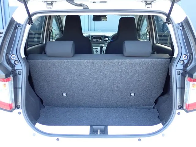 ミラ イース(ダイハツ)の車両写真