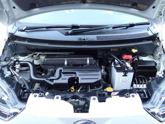 ミラ イース(ダイハツ)の車両写真