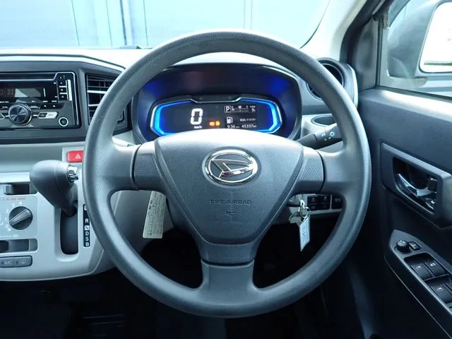 ミラ イース(ダイハツ)の車両写真