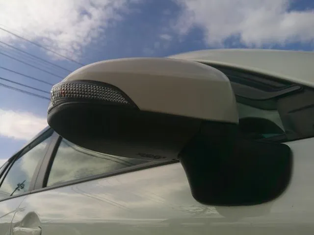 カローラフィールダー 4WD(トヨタ)の車両写真