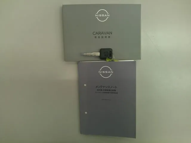 ニッサン　キャラバンＶ　４ＷＤ