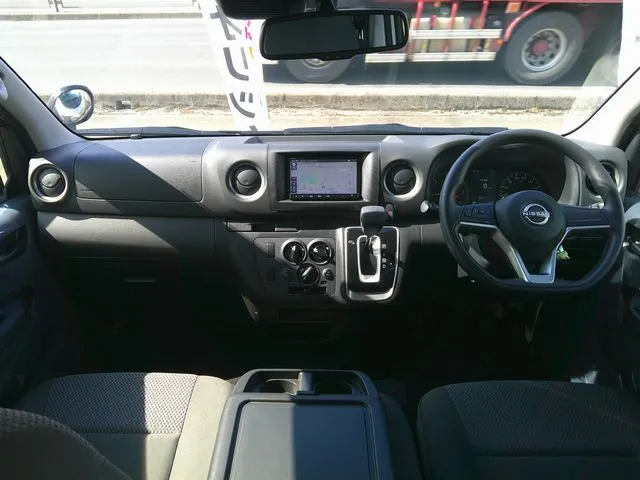 ニッサン　キャラバンＶ　４ＷＤ