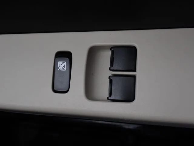 アルト　４ＷＤ（スズキ）の車両写真