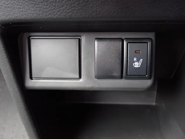 アルト　４ＷＤ（スズキ）の車両写真