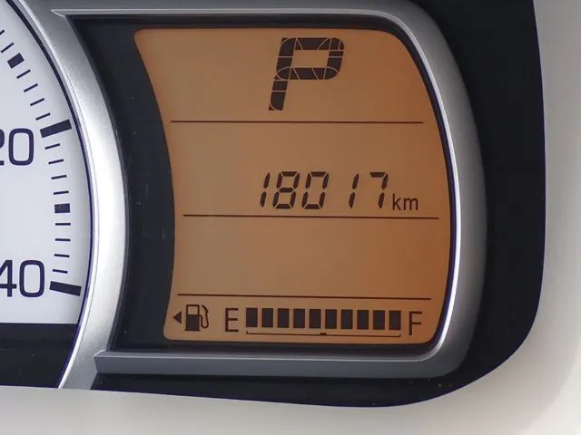 アルト　４ＷＤ（スズキ）の車両写真