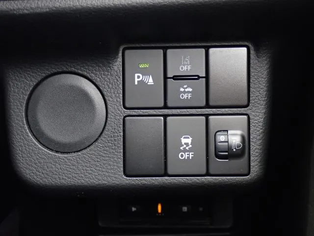 アルト　４ＷＤ（スズキ）の車両写真