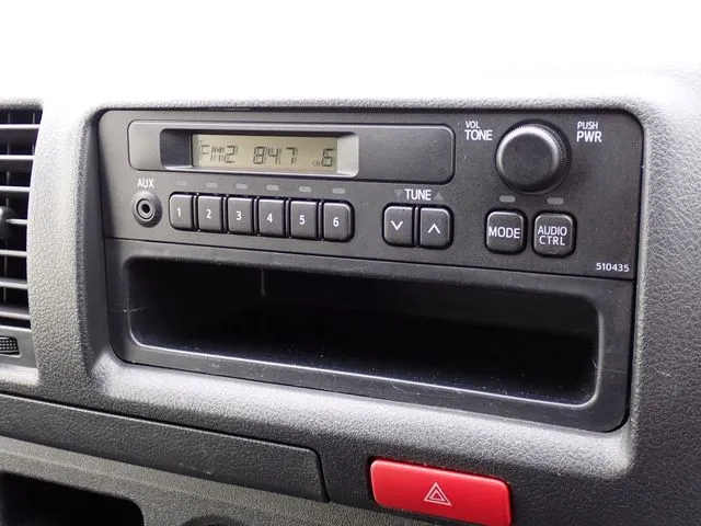 ハイエースバン 1.2t 2WD(トヨタ)の車両写真