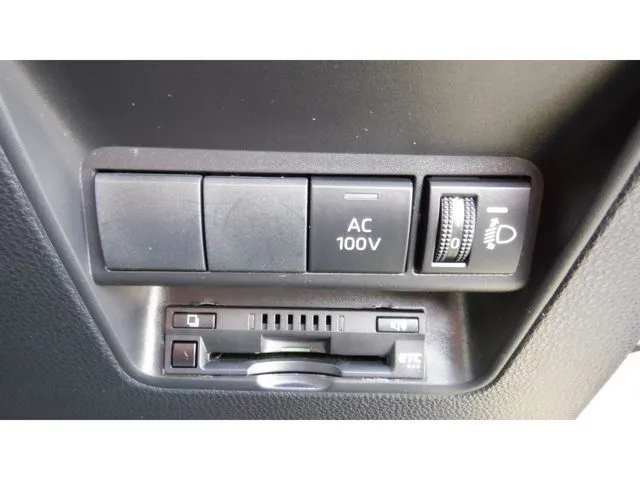 アクア（トヨタ）の車両写真