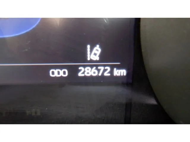 ヤリスクロス　ハイブリッド（トヨタ）の車両写真