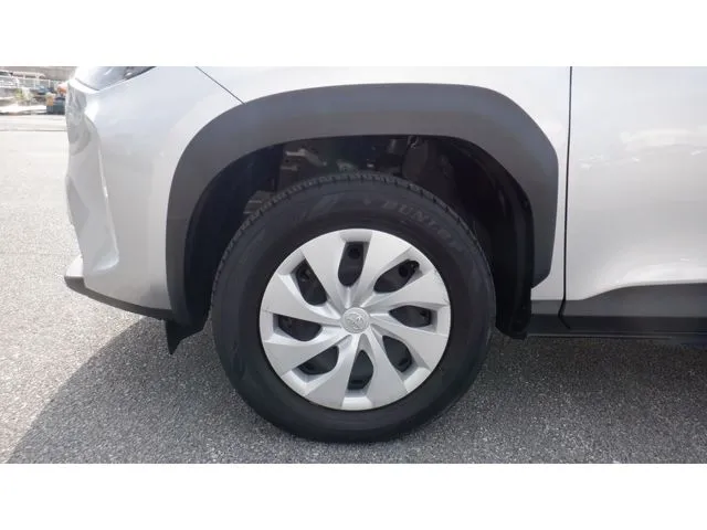 ヤリスクロス　ハイブリッド（トヨタ）の車両写真