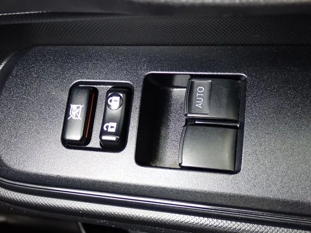 アクア（トヨタ）の車両写真