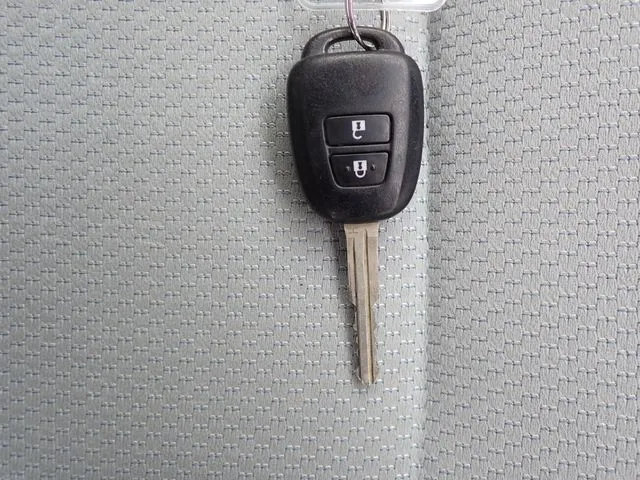 アクア（トヨタ）の車両写真