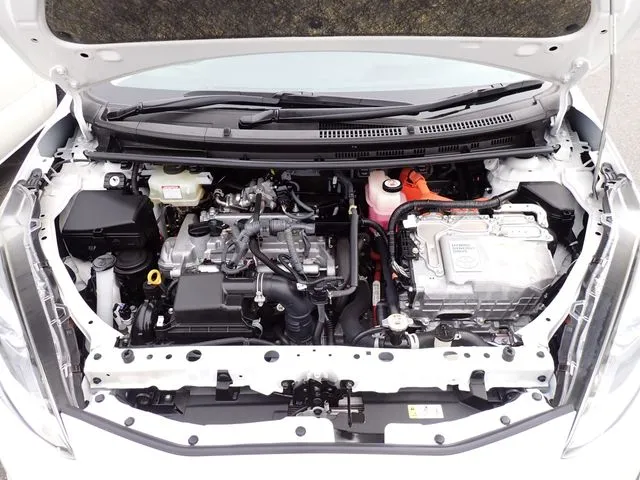 アクア（トヨタ）の車両写真