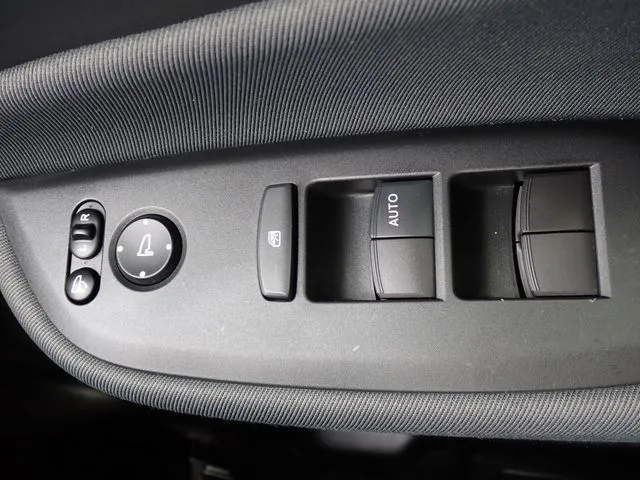 ホンダ　フィット　ｅ：ＨＥＶ