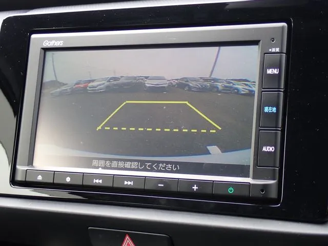 ホンダ　フィット　ｅ：ＨＥＶ