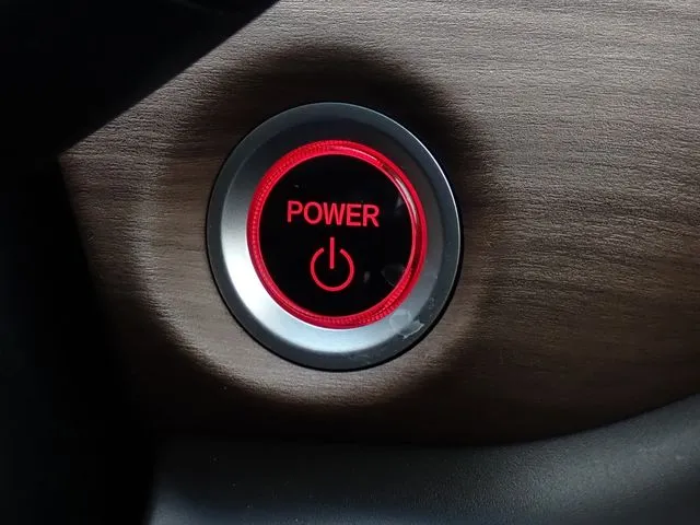 ホンダ　フリードプラス　ハイブリッド