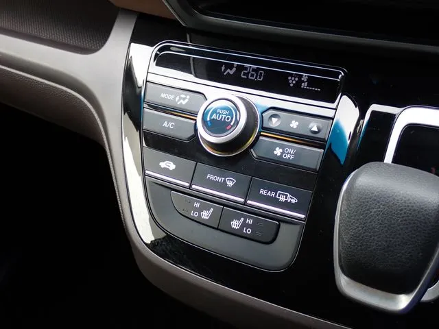 ホンダ　フリードプラス　ハイブリッド