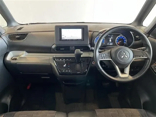 デリカ　ミニ（ミツビシ）の車両写真