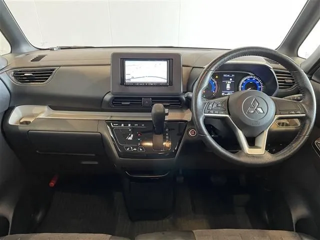 デリカ　ミニ（ミツビシ）の車両写真