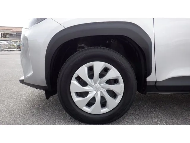 ヤリスクロス　ハイブリッド（トヨタ）の車両写真