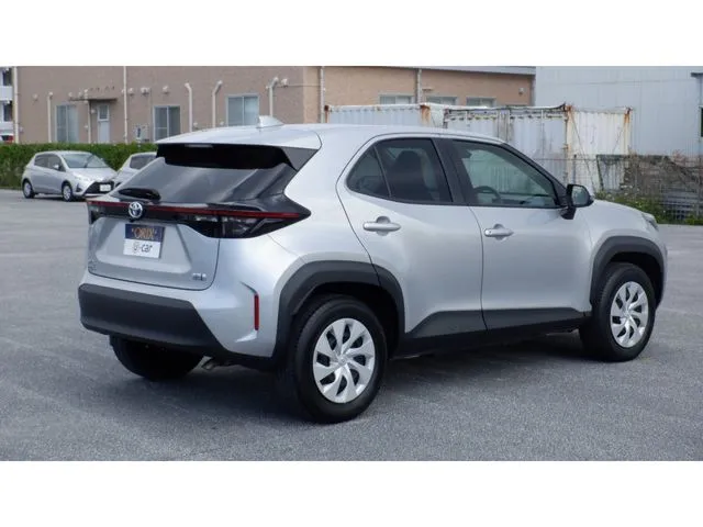 ヤリスクロス　ハイブリッド（トヨタ）の車両写真