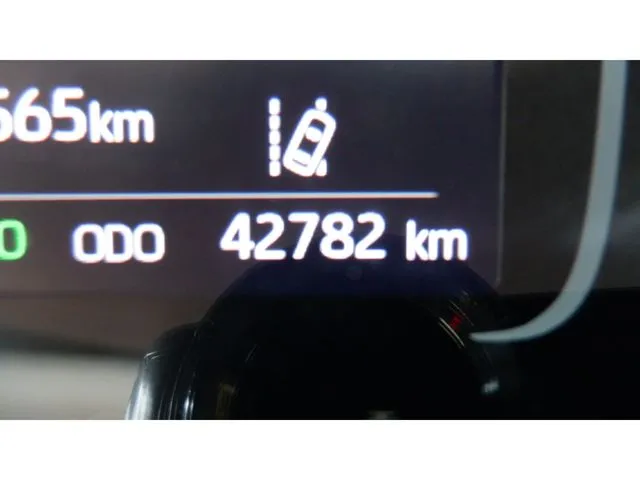 アクア（トヨタ）の車両写真