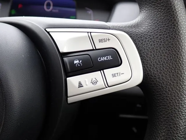 ホンダ フィット e:HEV