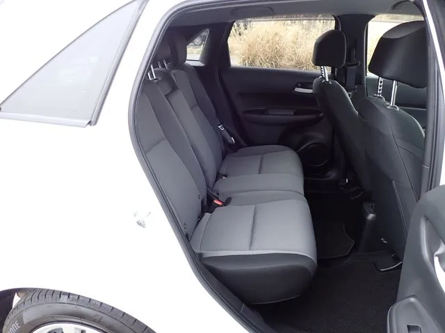 ホンダ フィット e:HEV