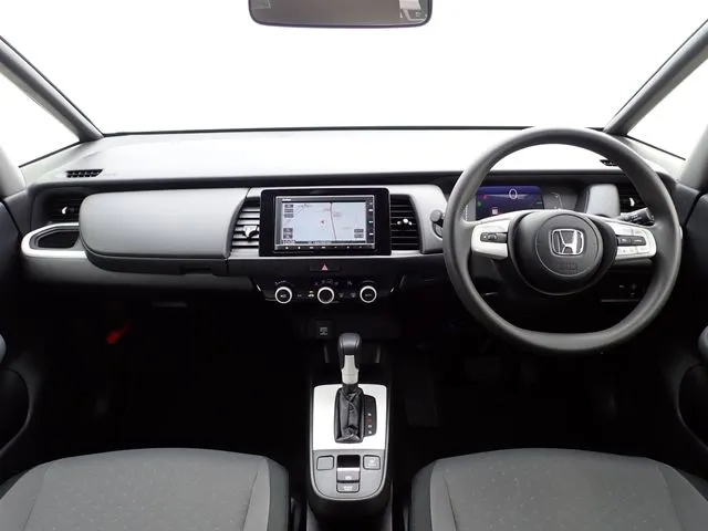 ホンダ フィット e:HEV