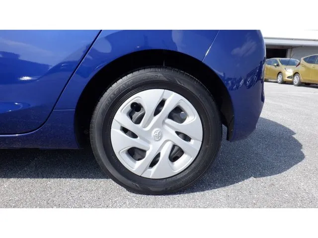 アクア（トヨタ）の車両写真