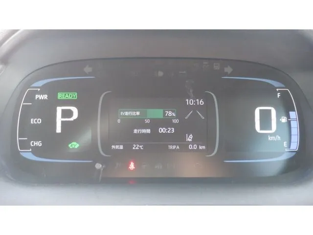 アクア（トヨタ）の車両写真