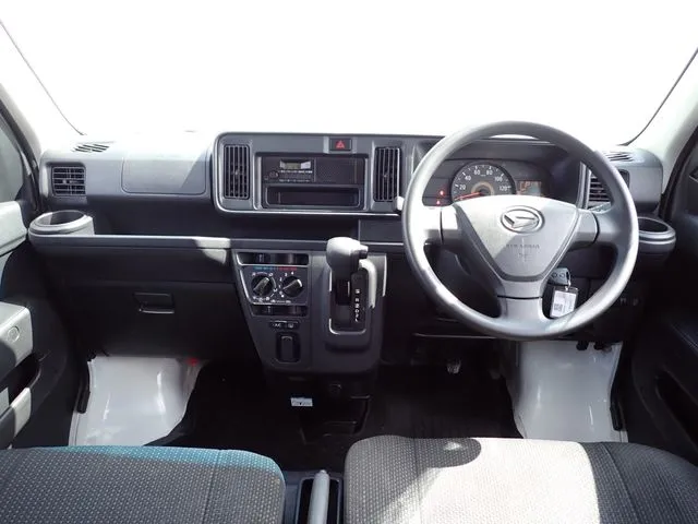 ダイハツ ハイゼットカーゴ