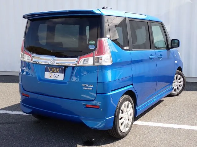 スズキ　ソリオ
