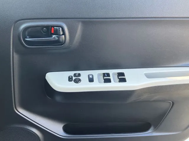 アルト　４ＷＤ（スズキ）の車両写真