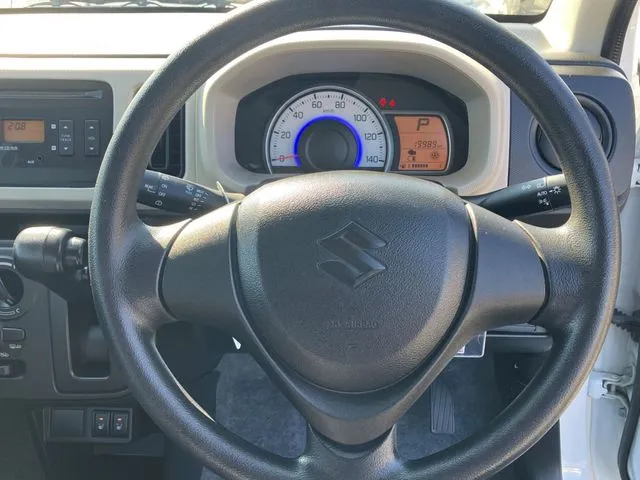 アルト　４ＷＤ（スズキ）の車両写真