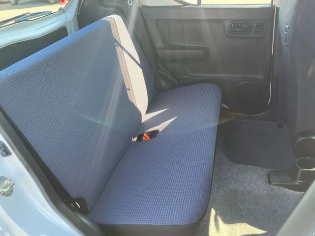 アルト　４ＷＤ（スズキ）の車両写真