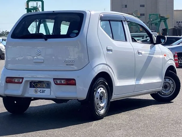 アルト　４ＷＤ（スズキ）の車両写真