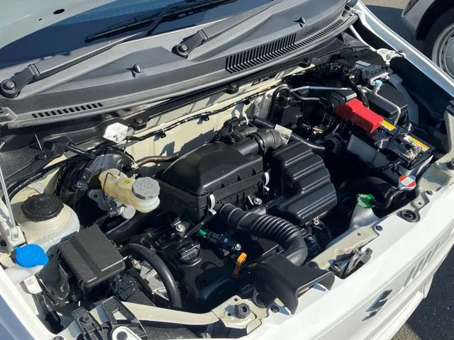 アルト　４ＷＤ（スズキ）の車両写真